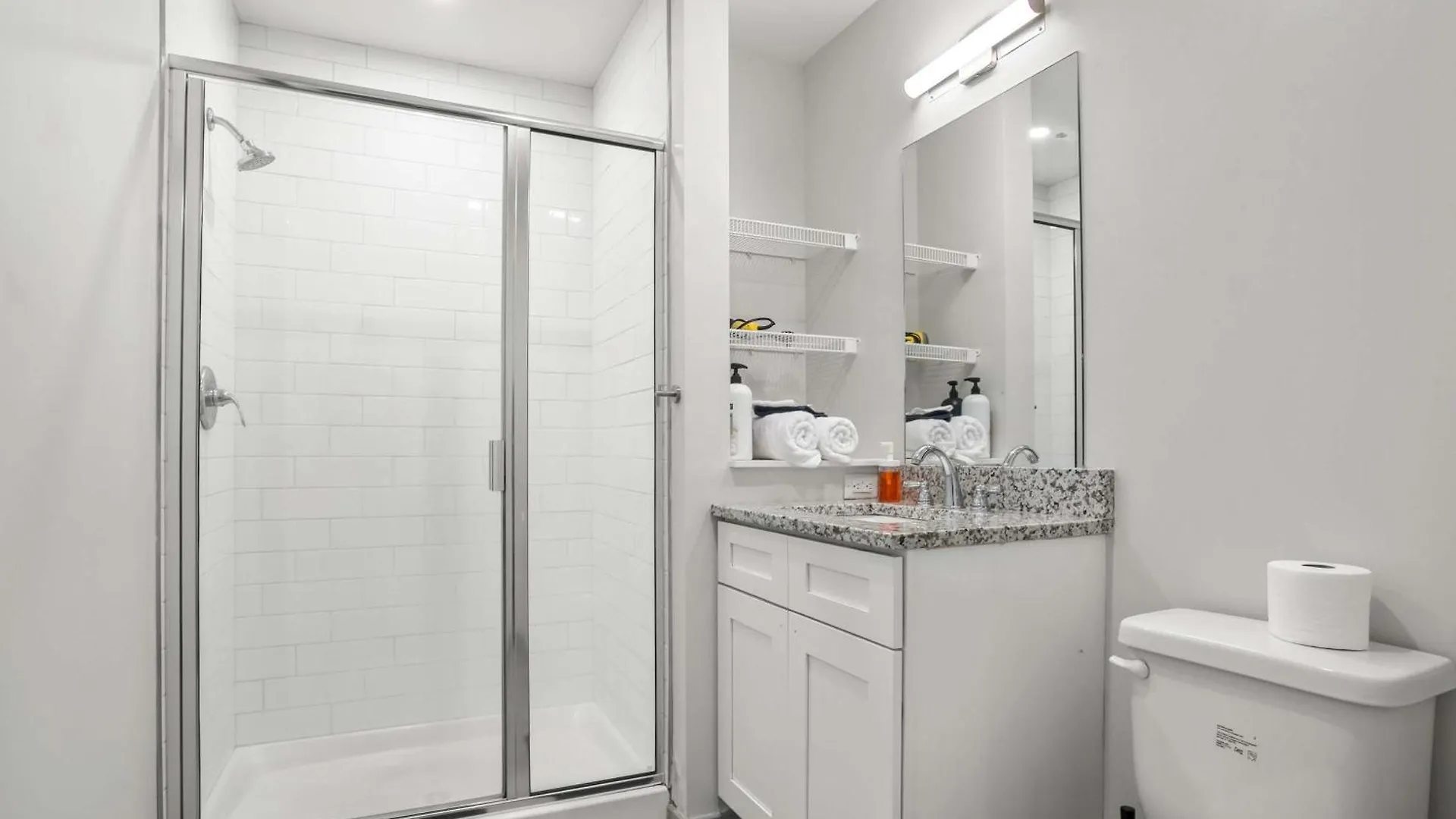 Apartment CozySuites Stunning 1BR in Downtown Pitts #17 Pittsburgh